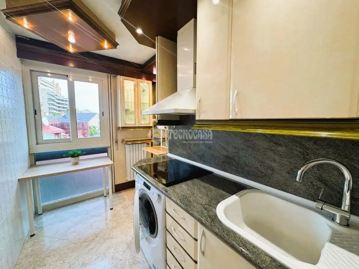 Flat to rent in PASEO RUISEÑORES, imagen 8
