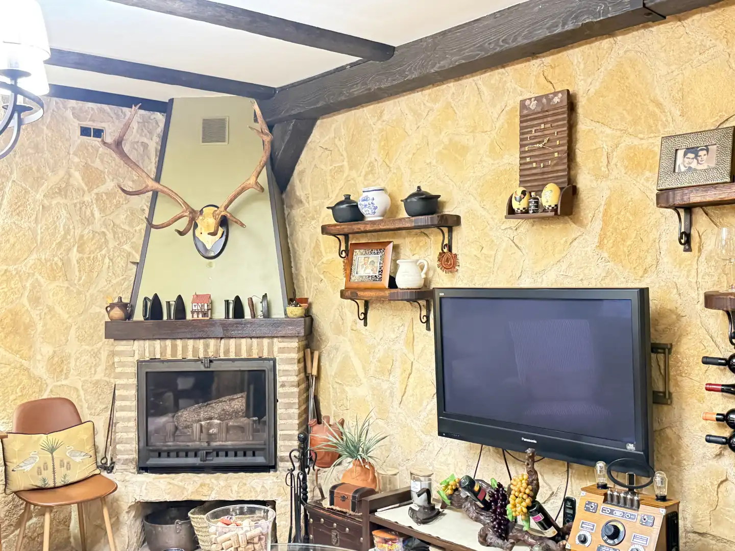 Living room of Houses for sale in Alcalá de Henares  with Air Conditioner, Heating and Private garden