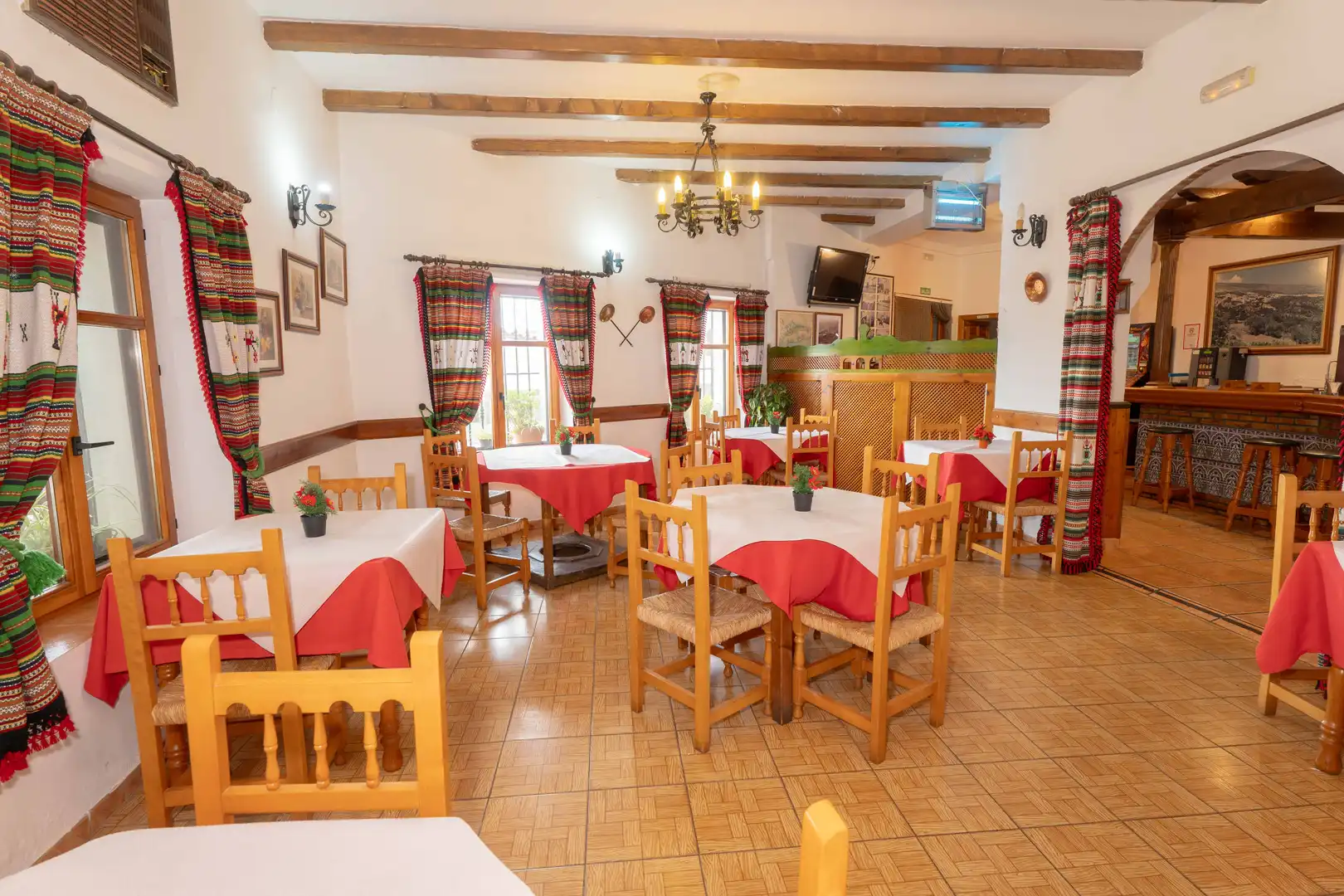 Geschaftsraum zum Verkauf in Válor mit Terrasse und Möbliert