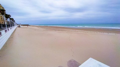 Foto 3 de Piso en venta en Paseo Marítimo, 26, Paseo Marítimo - San José - La Laguna, Cádiz Capital