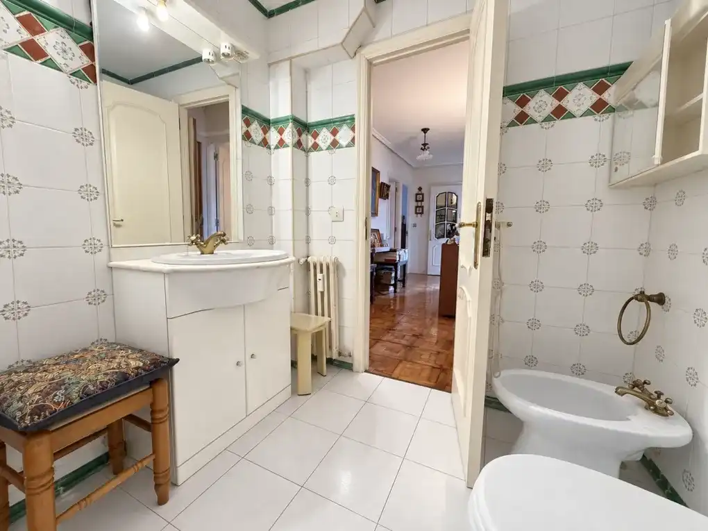 Flat with lift for sale in Avenida de los Castros, imagen 37