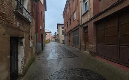 Vista exterior de Apartament en venda en Navarrete amb Calefacció, Traster i Moblat