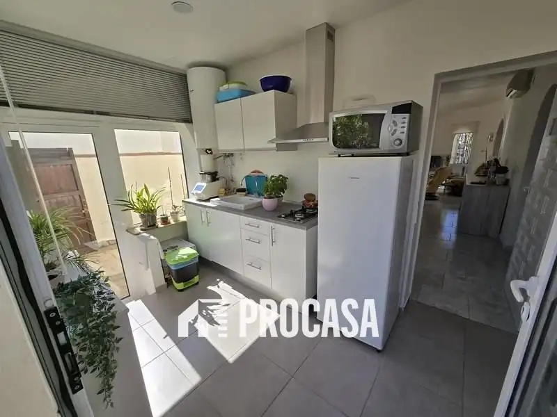 Villa con piscina in vendita a Pení, imagen 9