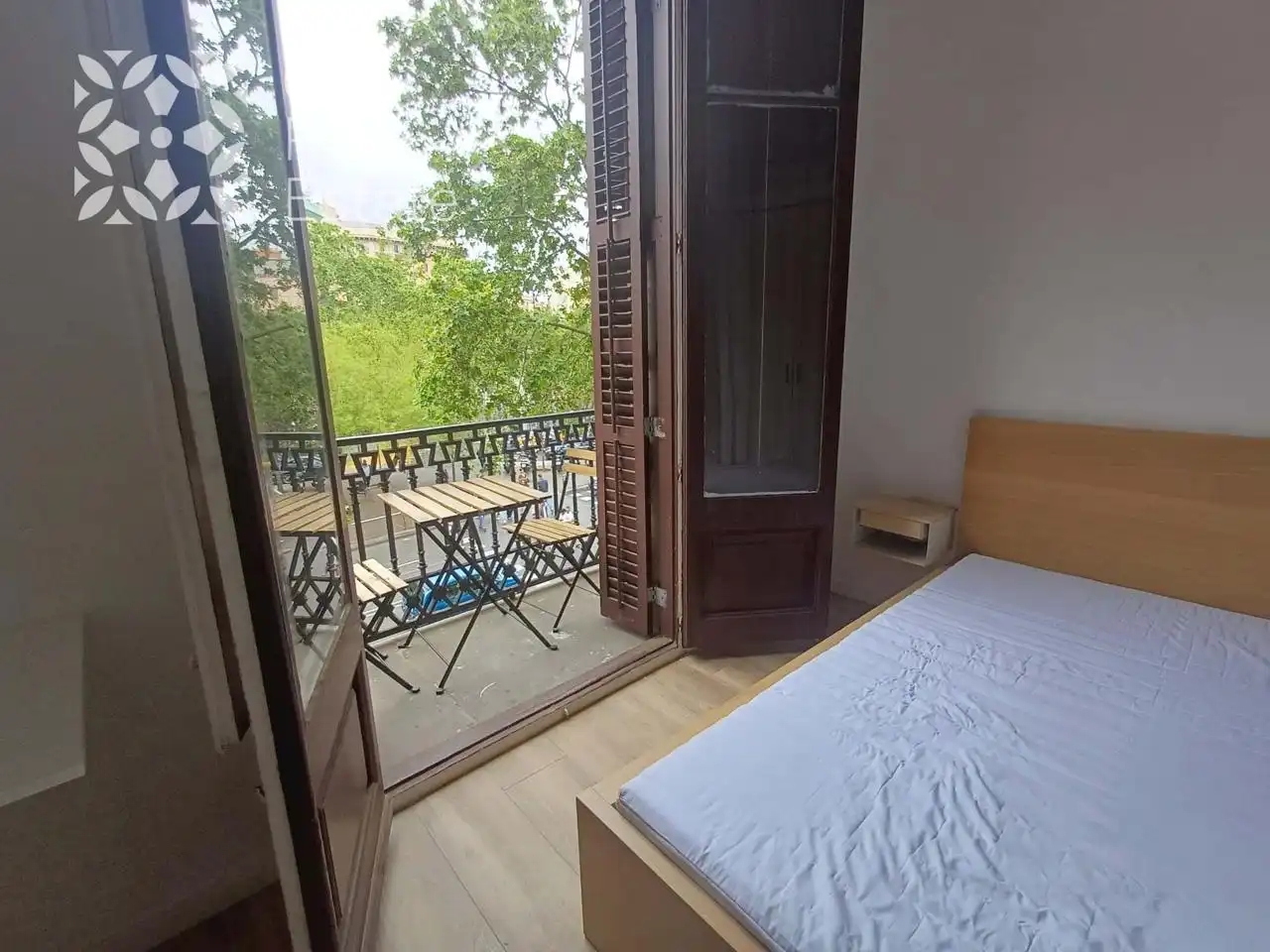 Terraza de Piso de alquiler en Barcelona con Parquet, Amueblado y Balcón