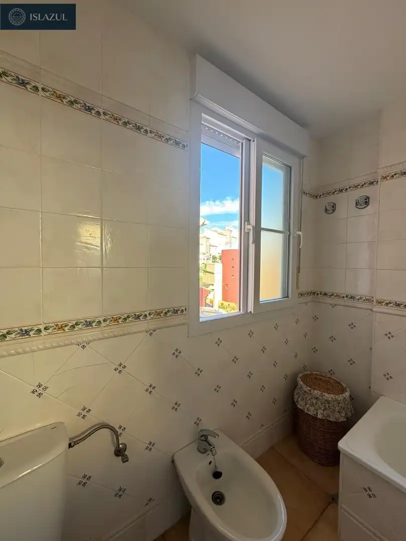 Semi-detached house for sale in Paseo CHIRINA DE LA, imagen 79