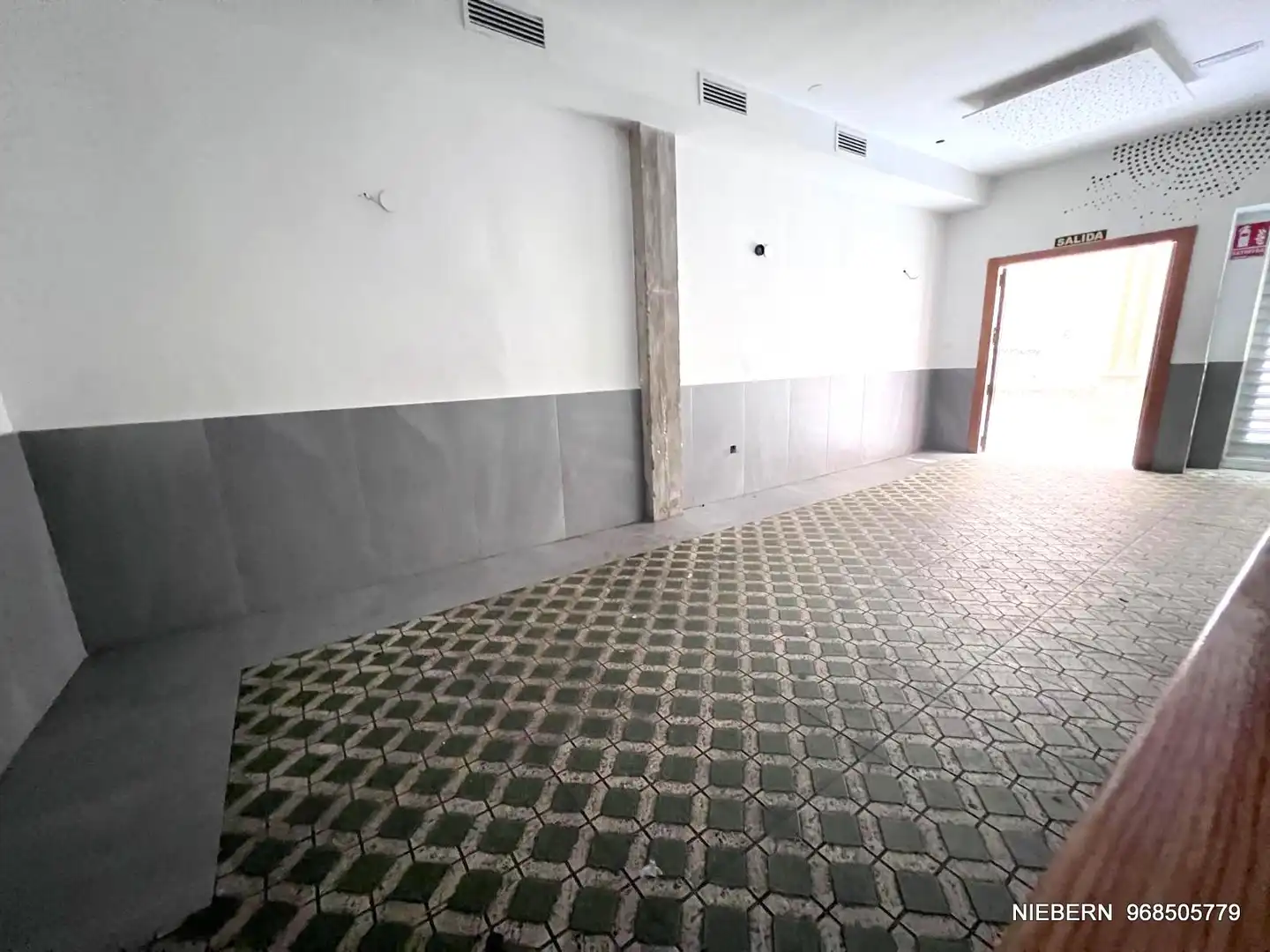 Geschaftsraum zur Miete in Calle Bodegones, 3, Casco Antiguo