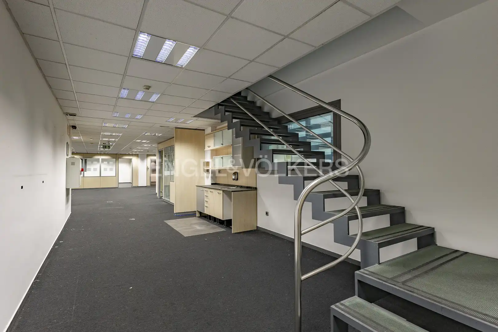 Office space with lift to rent in Zona Industrial, imagen 24