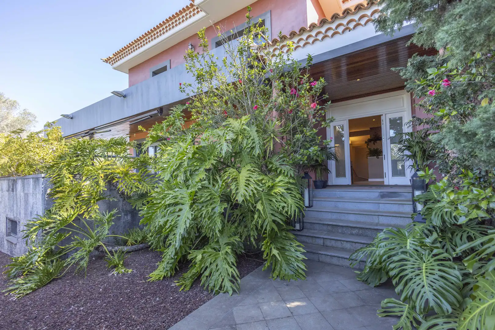 Vista exterior de Casa o chalet en venta en Tacoronte con Aire acondicionado, Jardín privado y Terraza