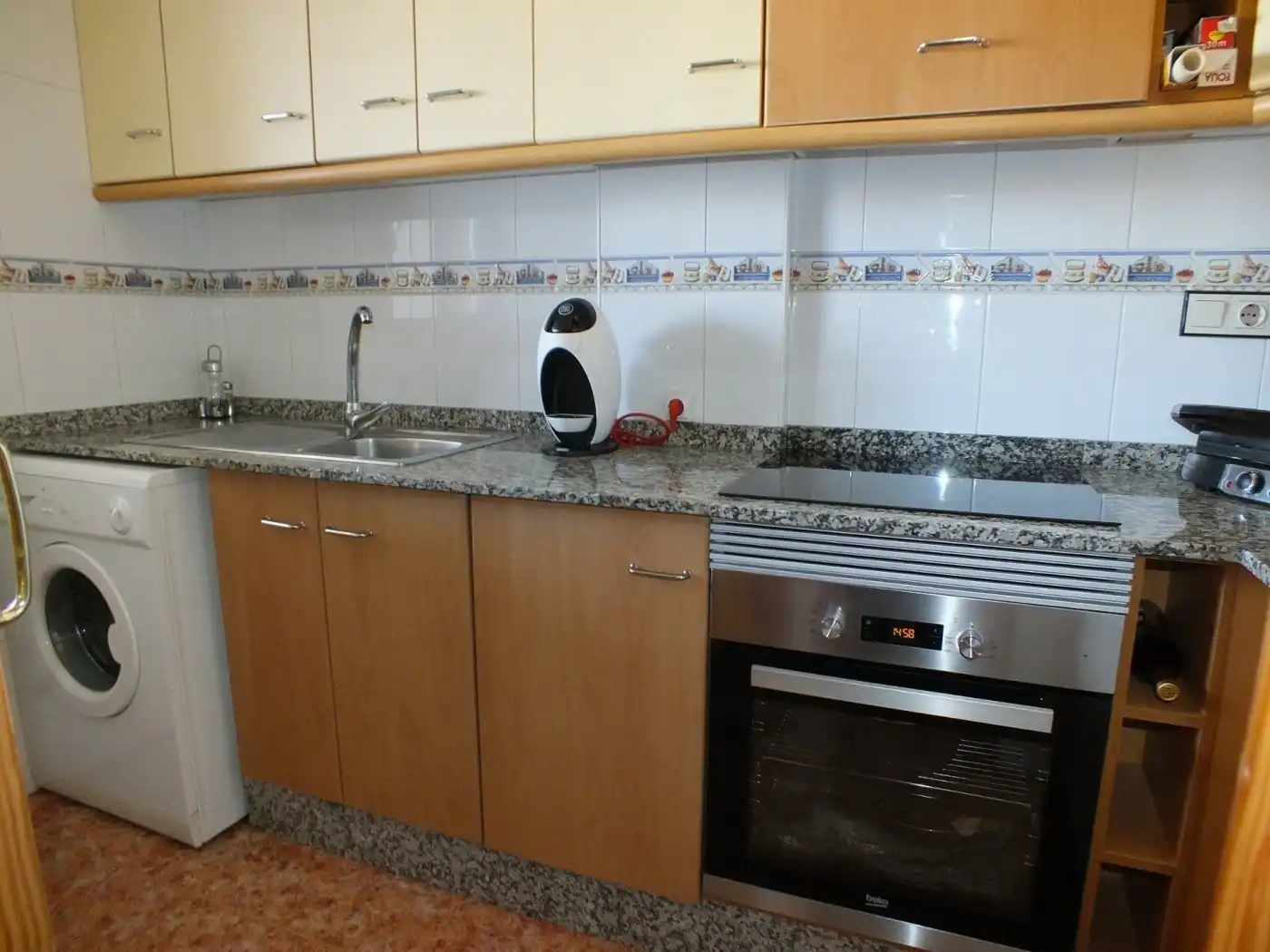 Cuina de Casa o xalet en venda en Santa Pola amb Aire condicionat, Calefacció i Jardí privat