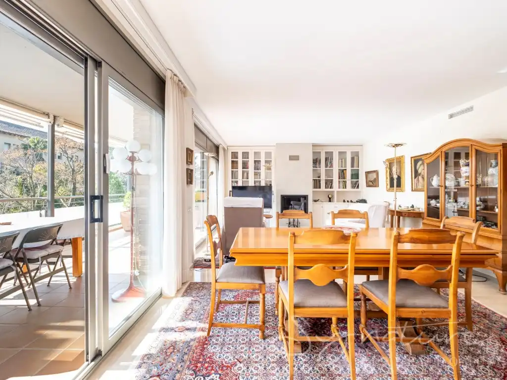 Dining room of Attic for sale in Sant Cugat del Vallès  with Air Conditioner, Terrace and Swimming Pool