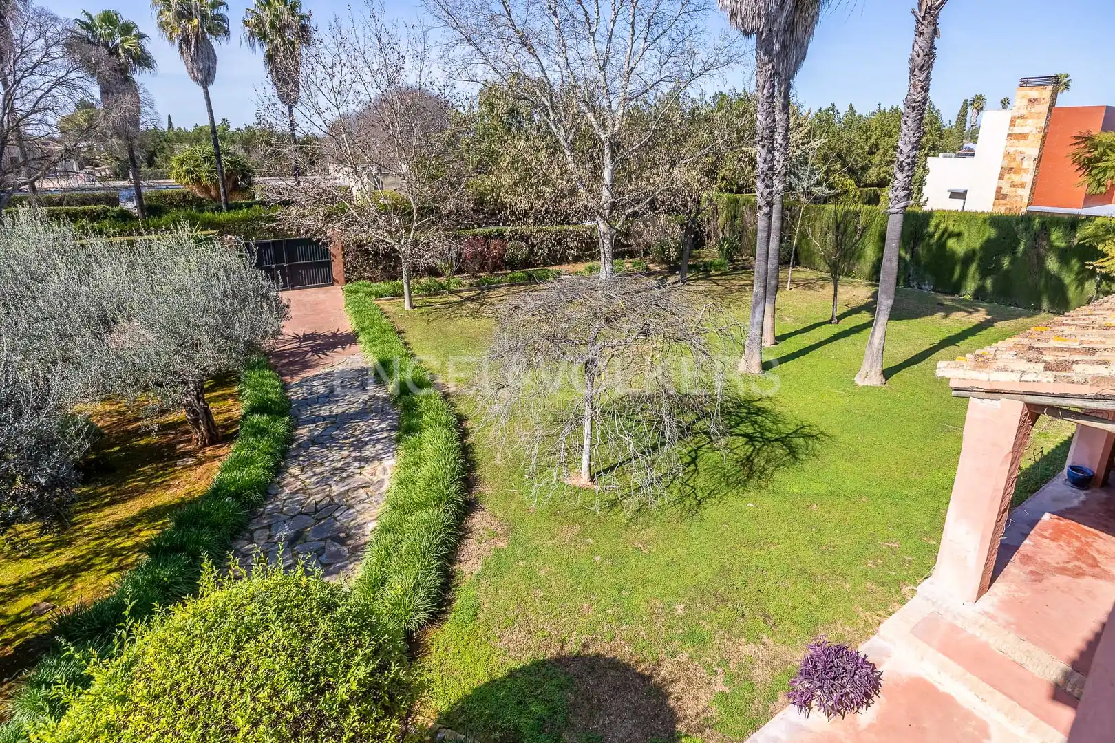 Jardí de Casa o xalet en venda en Espartinas amb Aire condicionat, Calefacció i Jardí privat