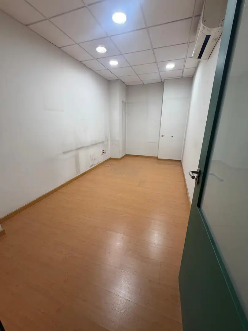 Geschaftsraum zur Miete in Valladolid