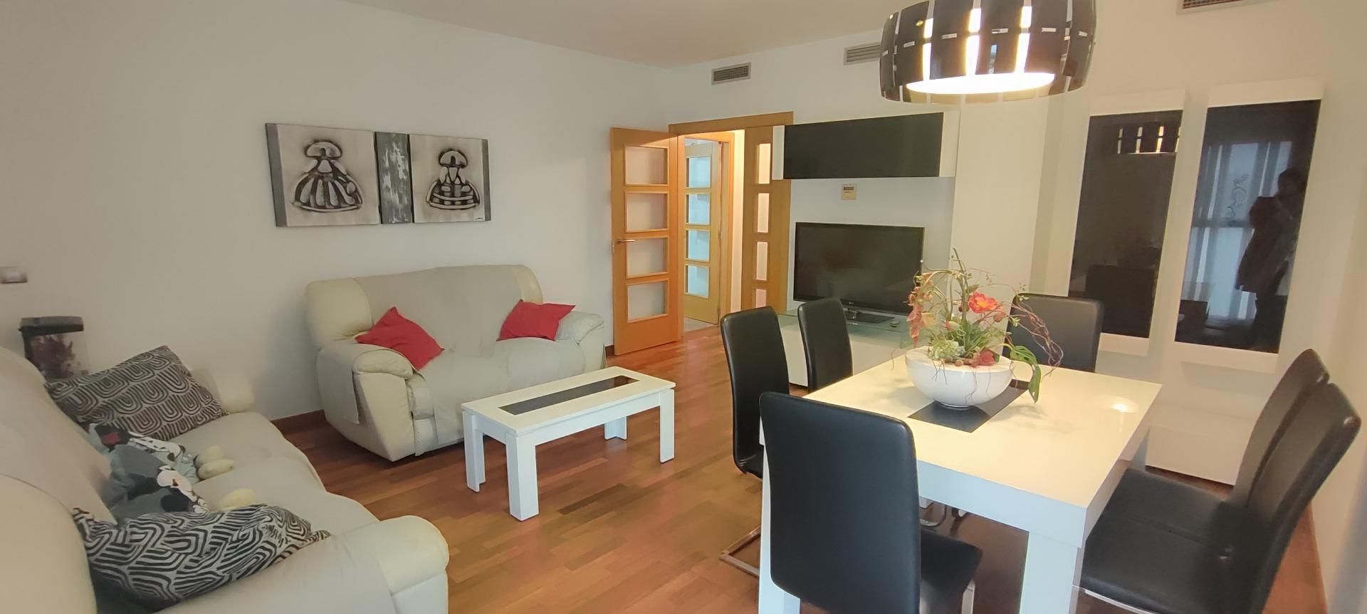 Living room of Flat for rent in Paiporta  with Air Conditioner, Storage room and Furnished