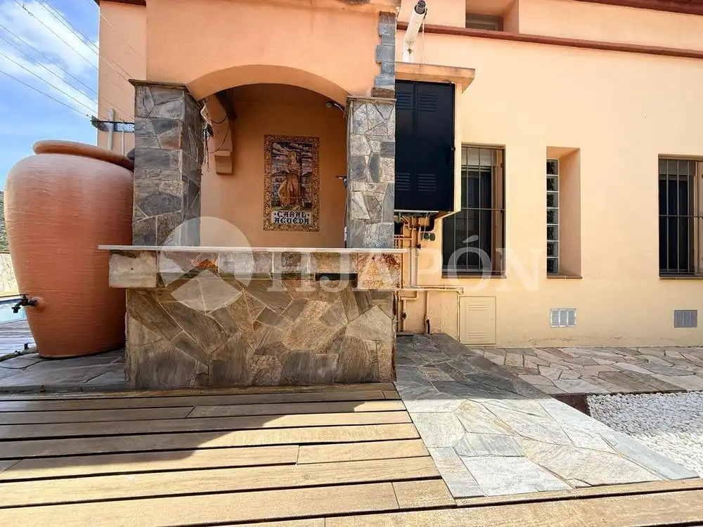 Terrassa de Casa o xalet en venda en Teià amb Calefacció, Jardí privat i Terrassa