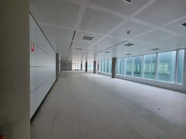 Gebäude zur Miete in C/ Font de L´atmelló, Polígon Industrial Domenys