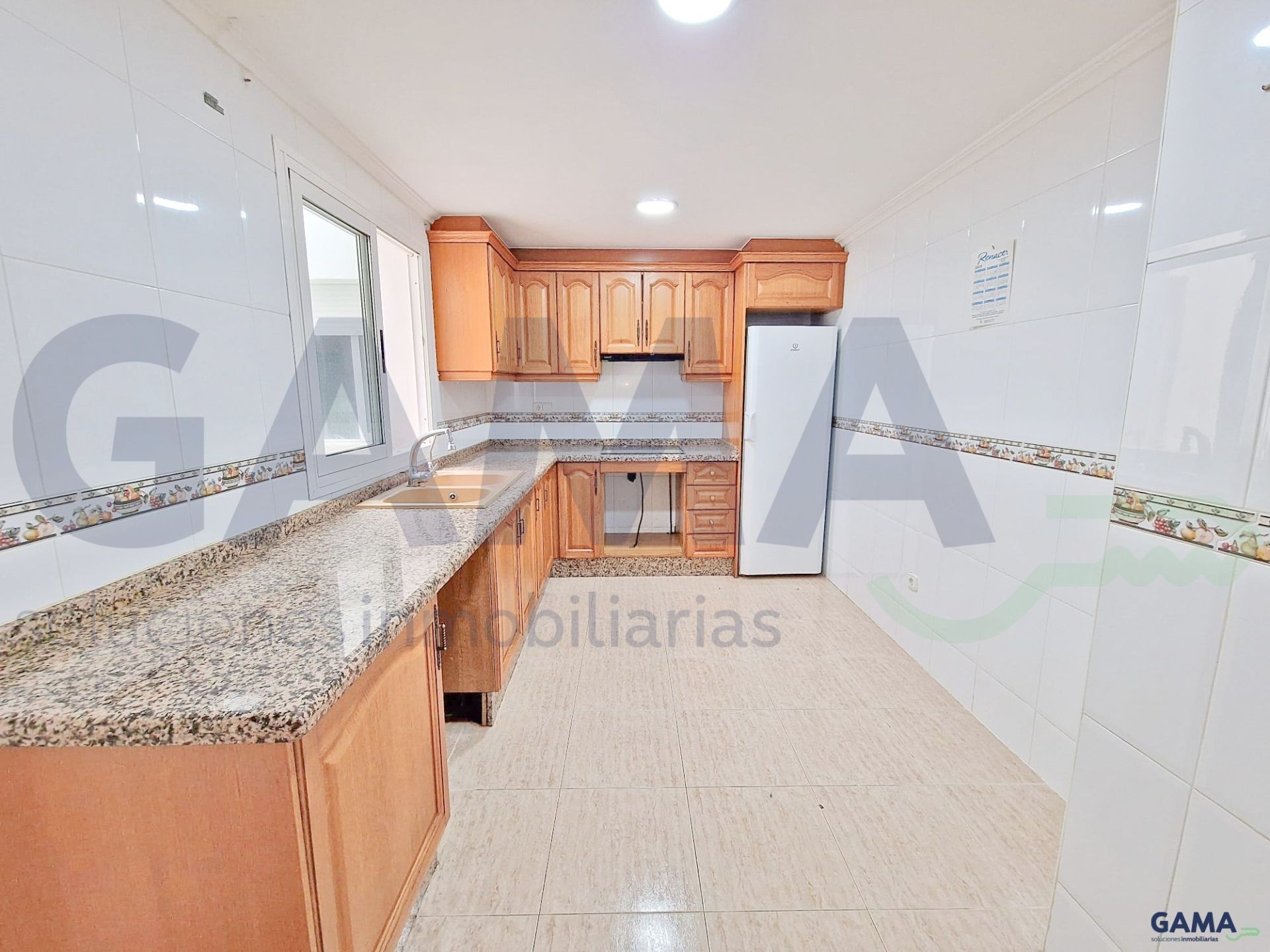 Kitchen of Flat for sale in Alberic  with Air Conditioner