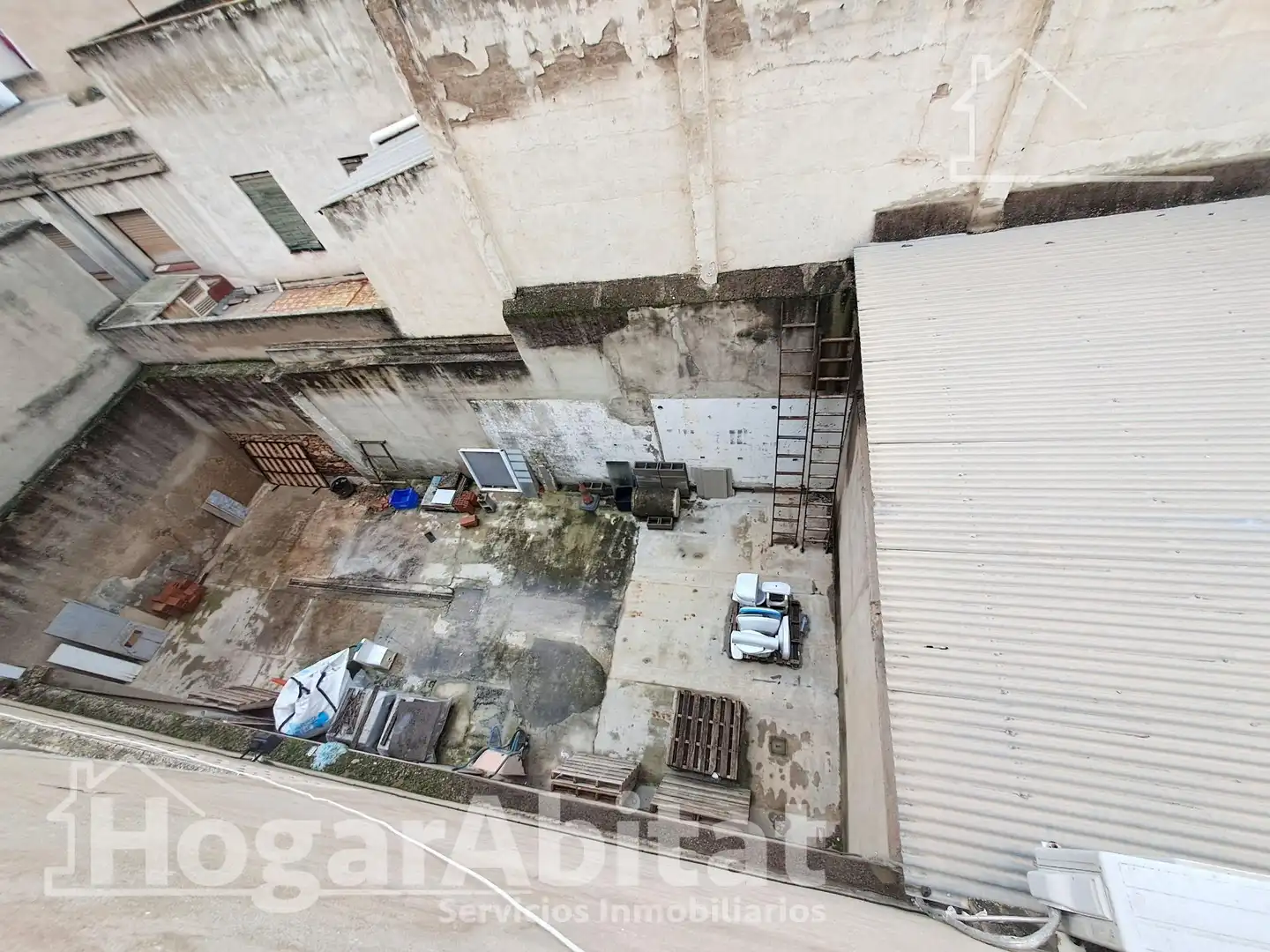Casa o xalet en venda en Castellón de la Plana / Castelló de la Plana amb Terrassa, Traster i Moblat