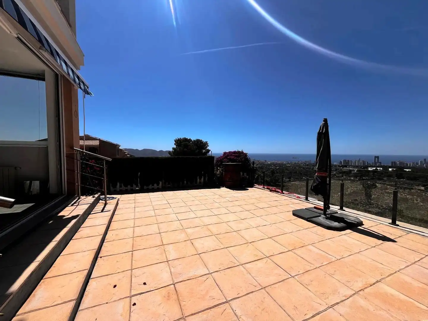 Terrasse von Erdgeschoss zum Verkauf in La Nucia mit Klimaanlage, Heizung und Privatgarten