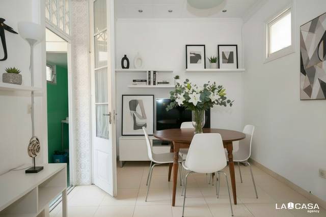 Piso en Venta en Carrer de la Creu dels Molers en El Poble Sec - Parc de Montjuïc