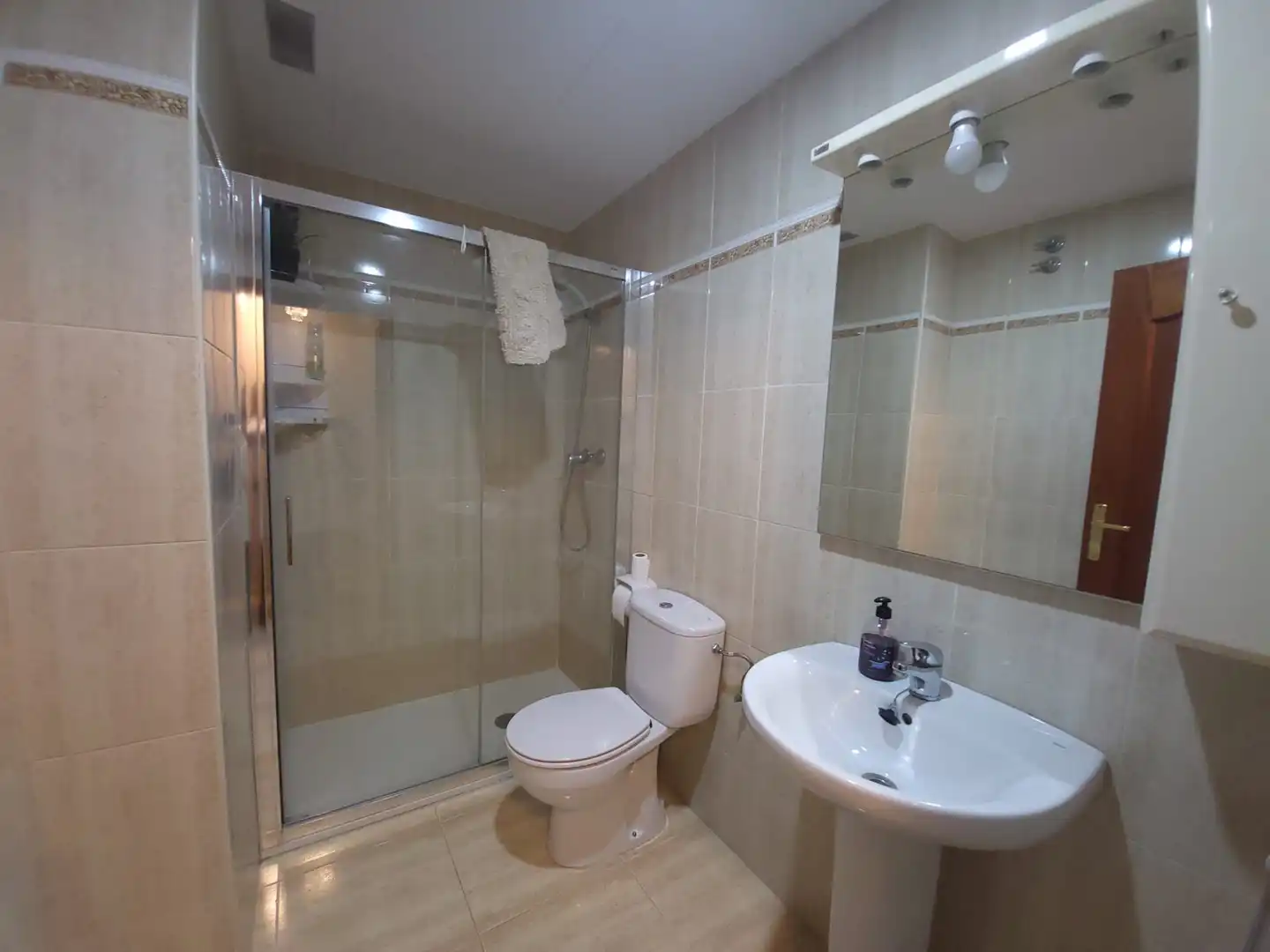 Badezimmer von Wohnung zum Verkauf in Pineda de Mar mit Terrasse, Möbliert und Ofen