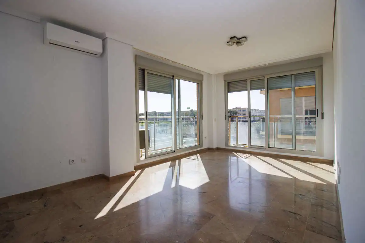 Sala de estar de Piso de alquiler en Emperador con Balcón