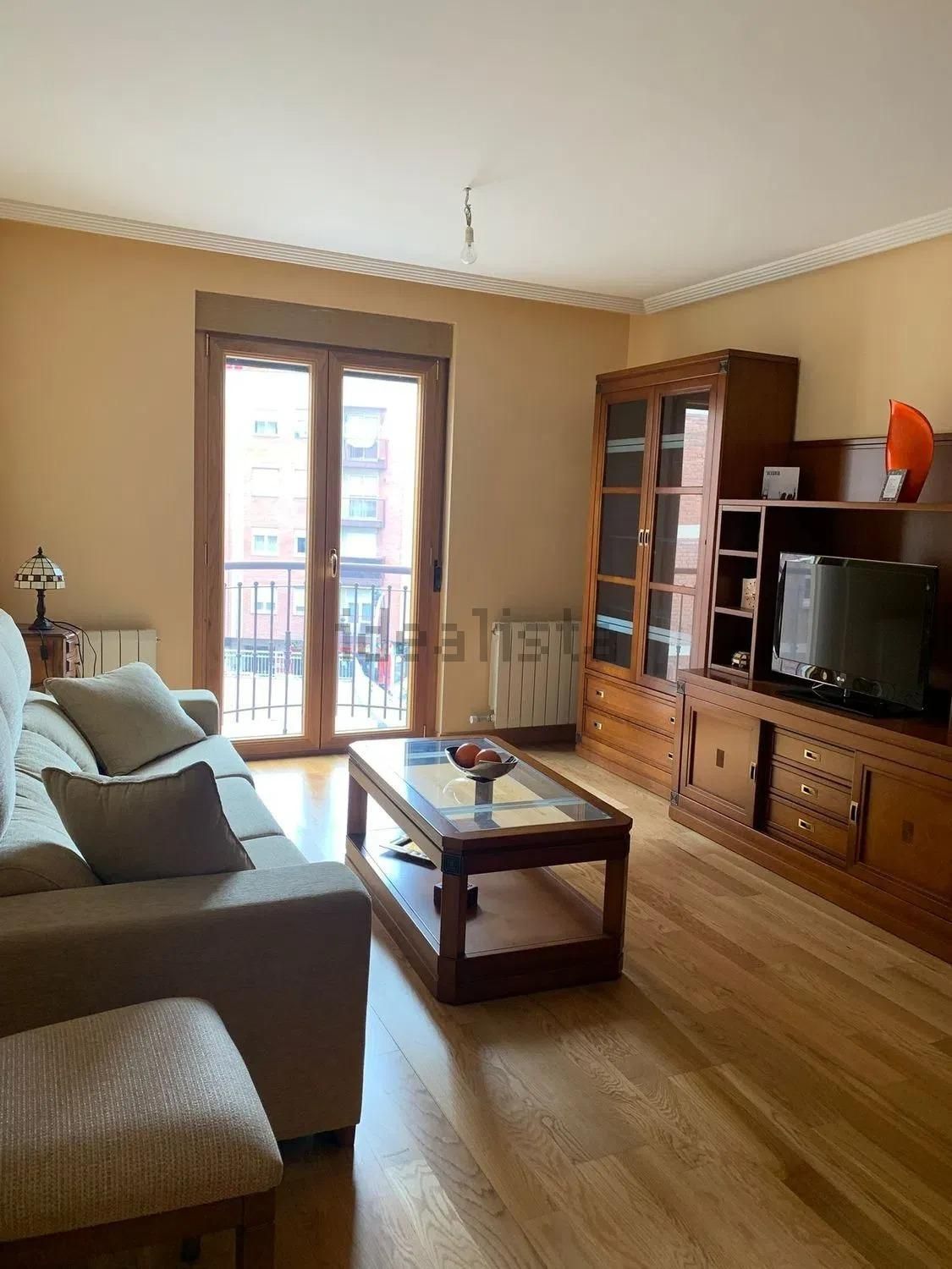 Living room of Flat for sale in Valdemoro  with Heating and Storage room