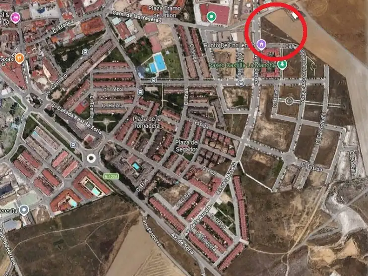 Außenansicht von Residential zum Verkauf in Cistérniga
