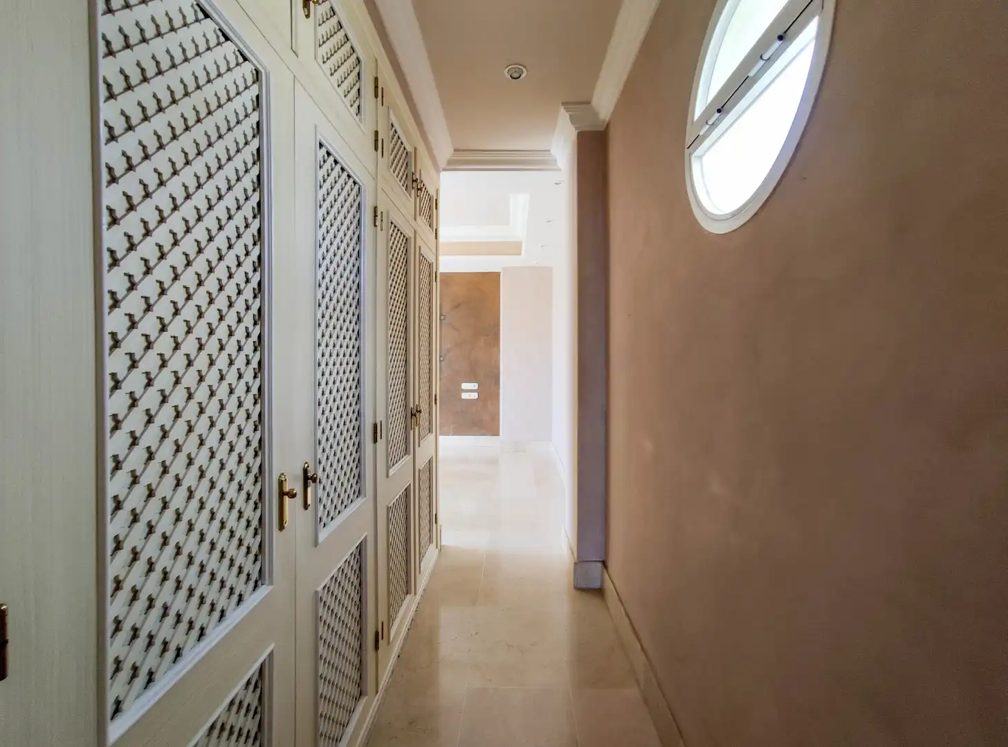 Attic for sale in Marbella  with Air Conditioner, Terrace and Swimming Pool