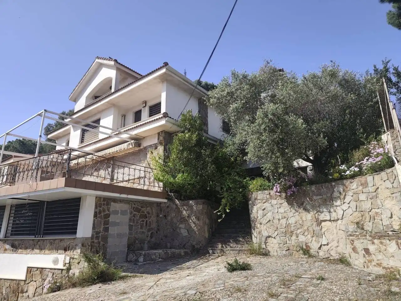 Vista exterior de Casa o chalet en venta en Sant Fost de Campsentelles con Jardín privado, Terraza y Piscina