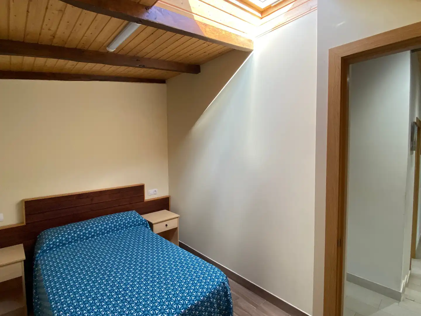 Dormitori de Casa o xalet en venda en Burgos amb Parquet, Traster i Moblat