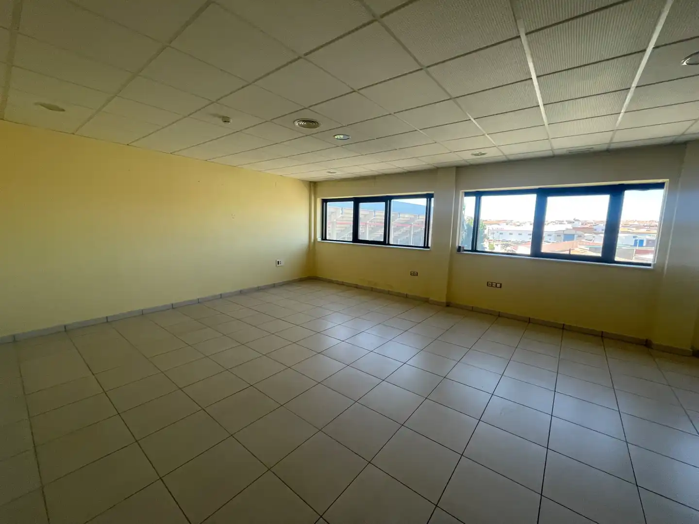 Local comercial en venda a Calle Badajoz, imagen 9