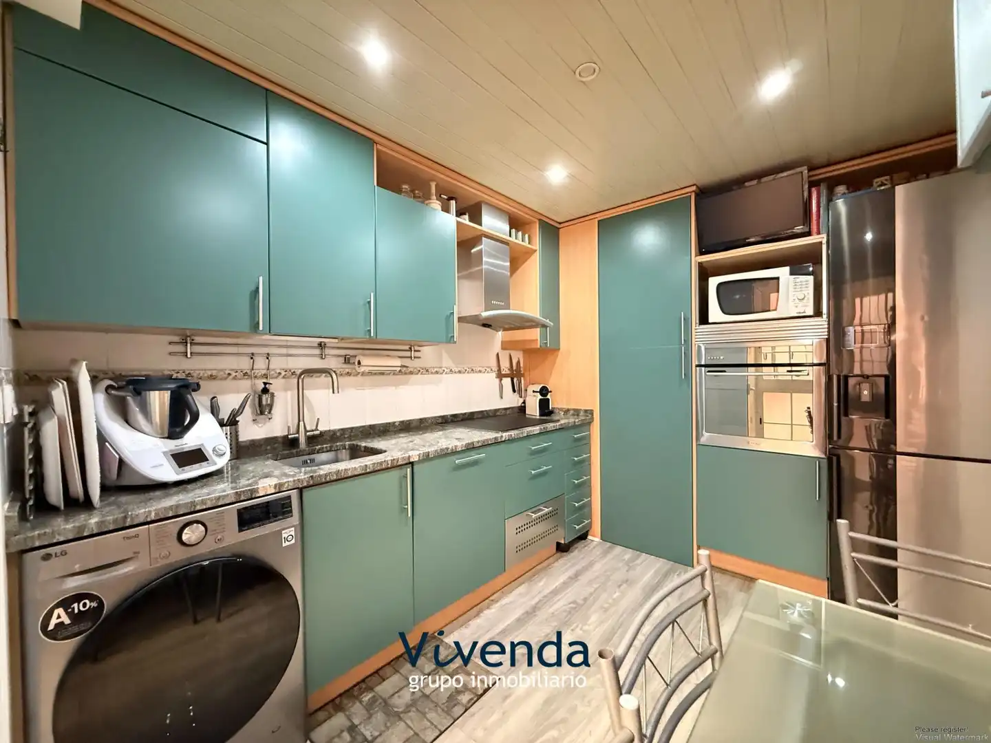 Cocina de Piso en venta en Móstoles con Aire acondicionado, Calefacción y Piscina comunitaria
