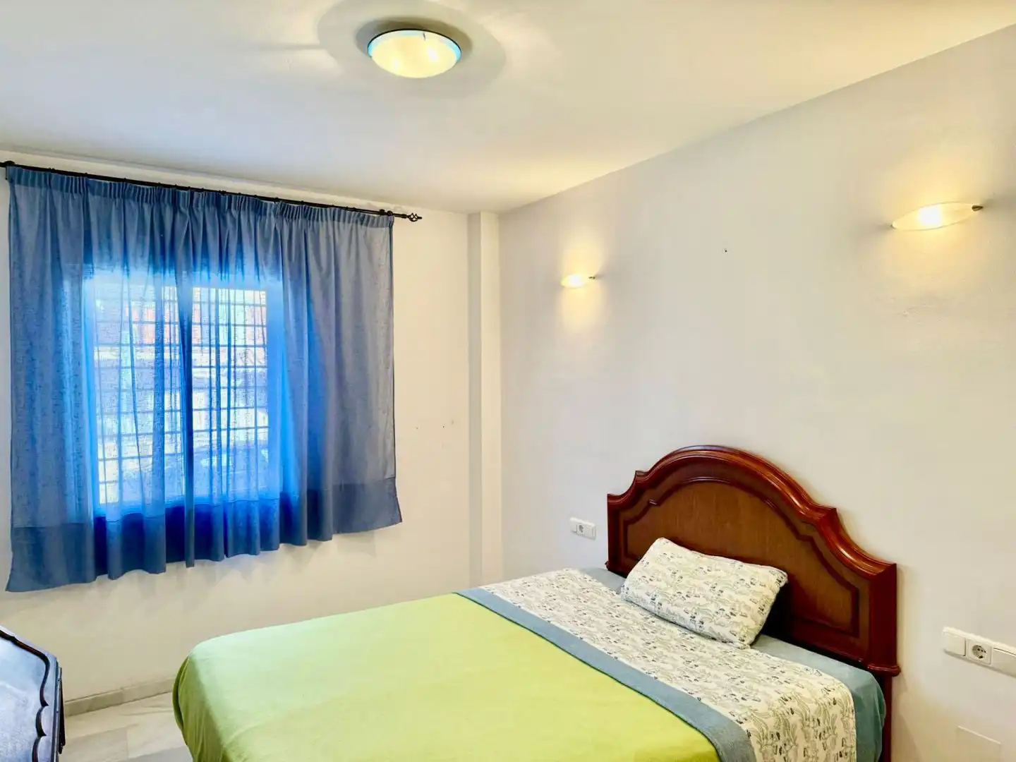Bedroom of Apartments for sale in Málaga