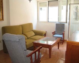 Sala d'estar de Pis de lloguer en  Granada Capital amb Aire condicionat i Terrassa