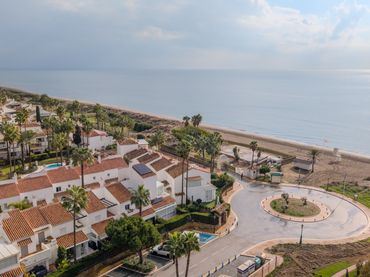 Reihenhaus mit Balkon zur Miete in Avenida de Albatros