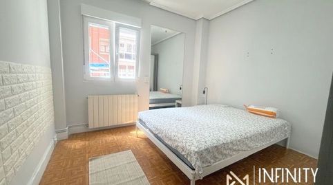 Foto 2 de Piso en venta en Iturriaga Kalea, Santutxu - Basarrate, Bilbao