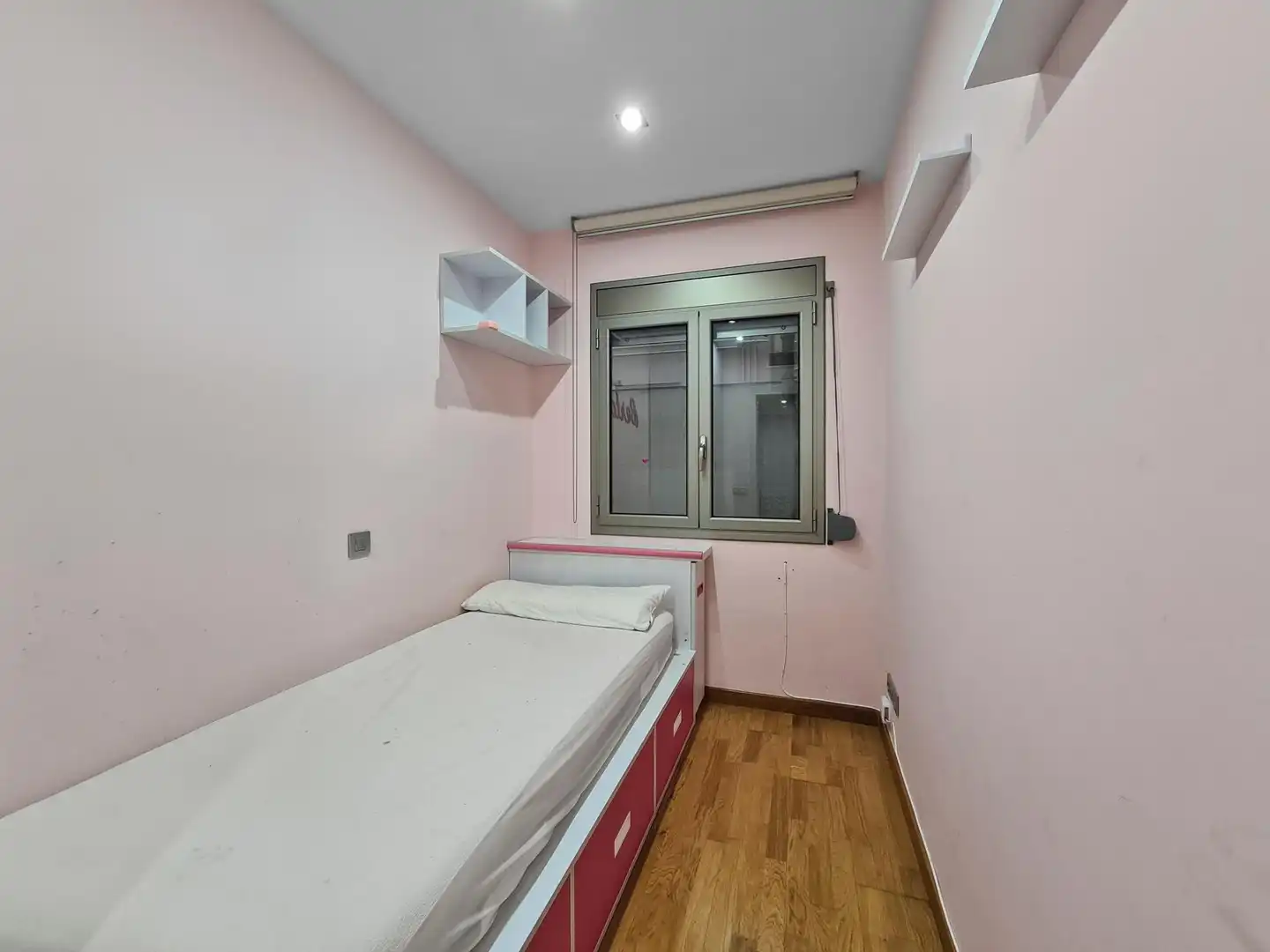 Flat with terrace for sale in del Comte Borrell, imagen 18
