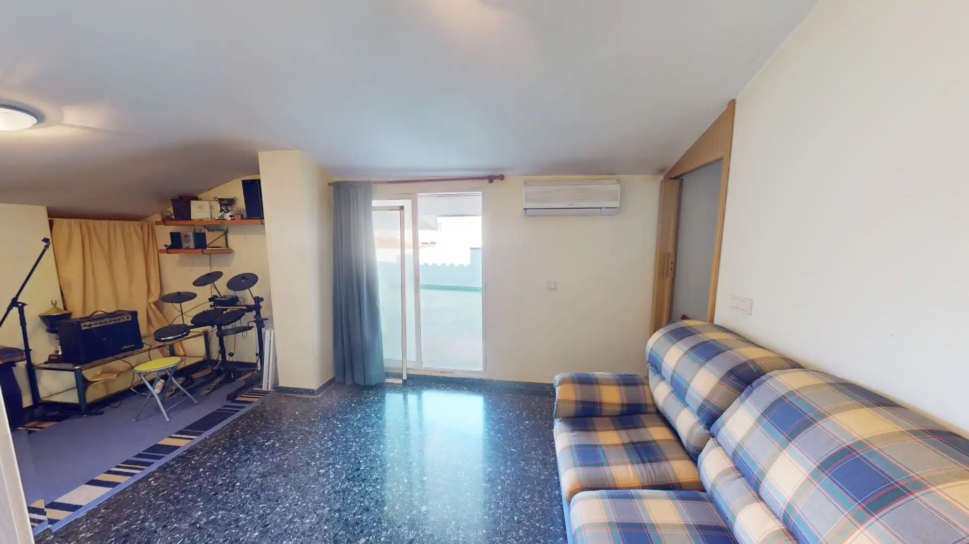 Sala d'estar de Pis en venda en Albacete amb Aire condicionat, Calefacció i Terrassa