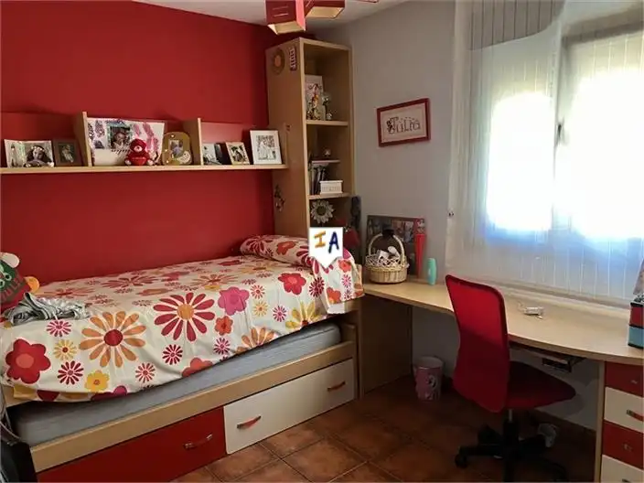 Habitación de Casa adosada en venta en Zuheros con Aire acondicionado y Internet