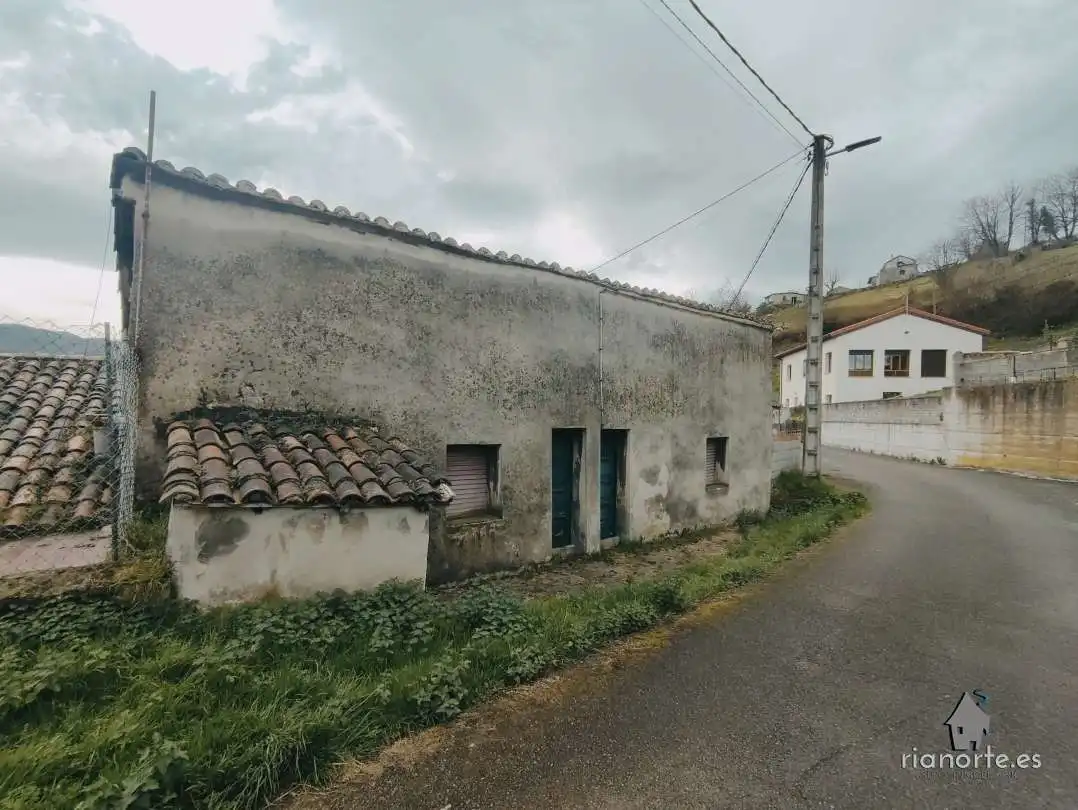Casa o xalet en venda a Cuesta La Peña, Sama