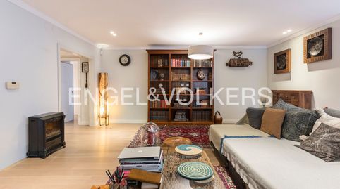 Exclusivo apartamento, elegante y luminoso con terraza en Tres Torres, imatge 3