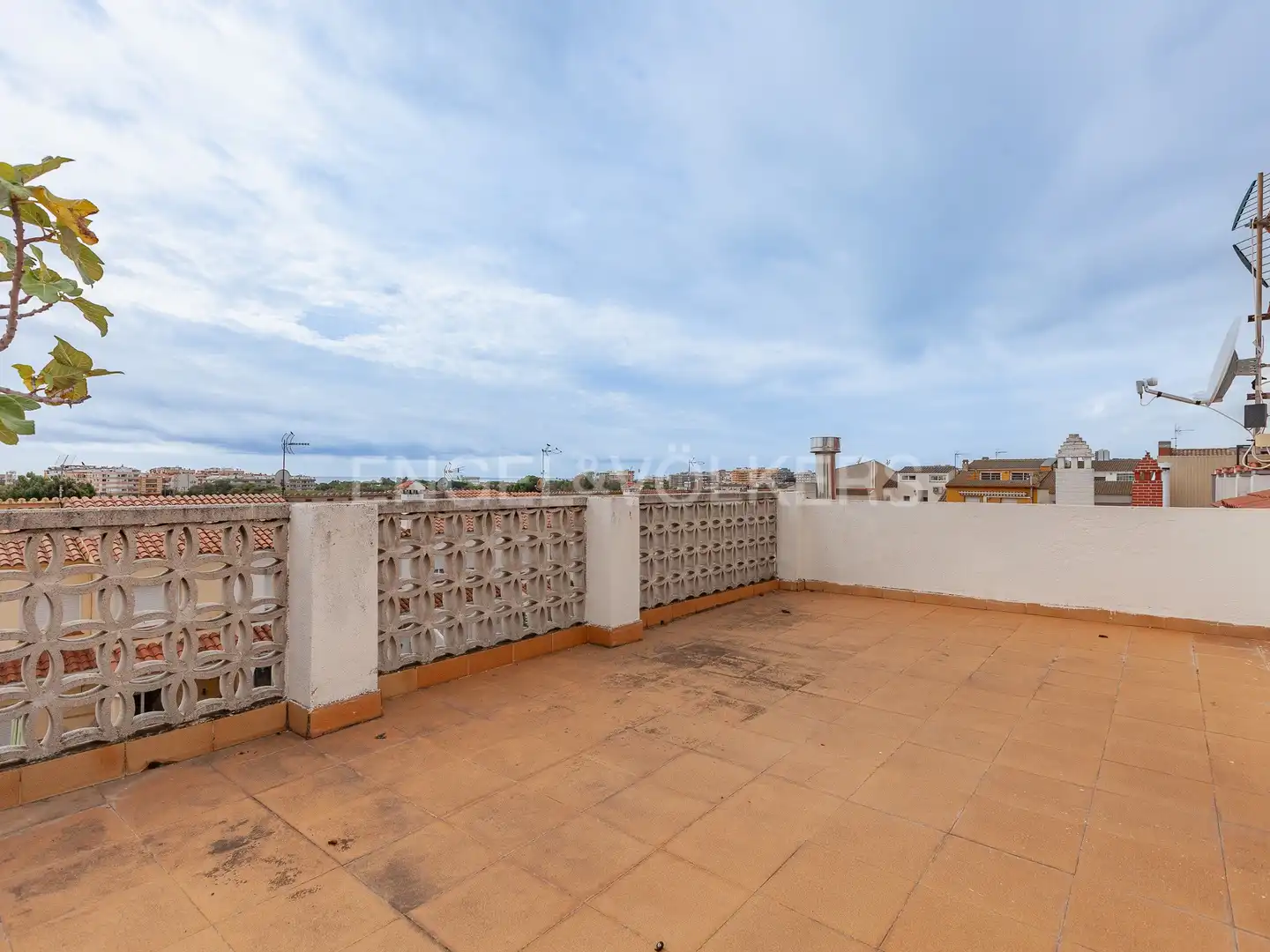 Terraza de Casa adosada en venta en Pineda de Mar con Aire acondicionado, Calefacción y Terraza