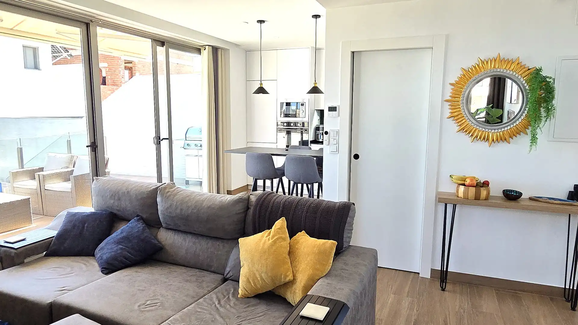 Sala de estar de Casa adosada en venta en Cartagena con Aire acondicionado, Calefacción y Jardín privado