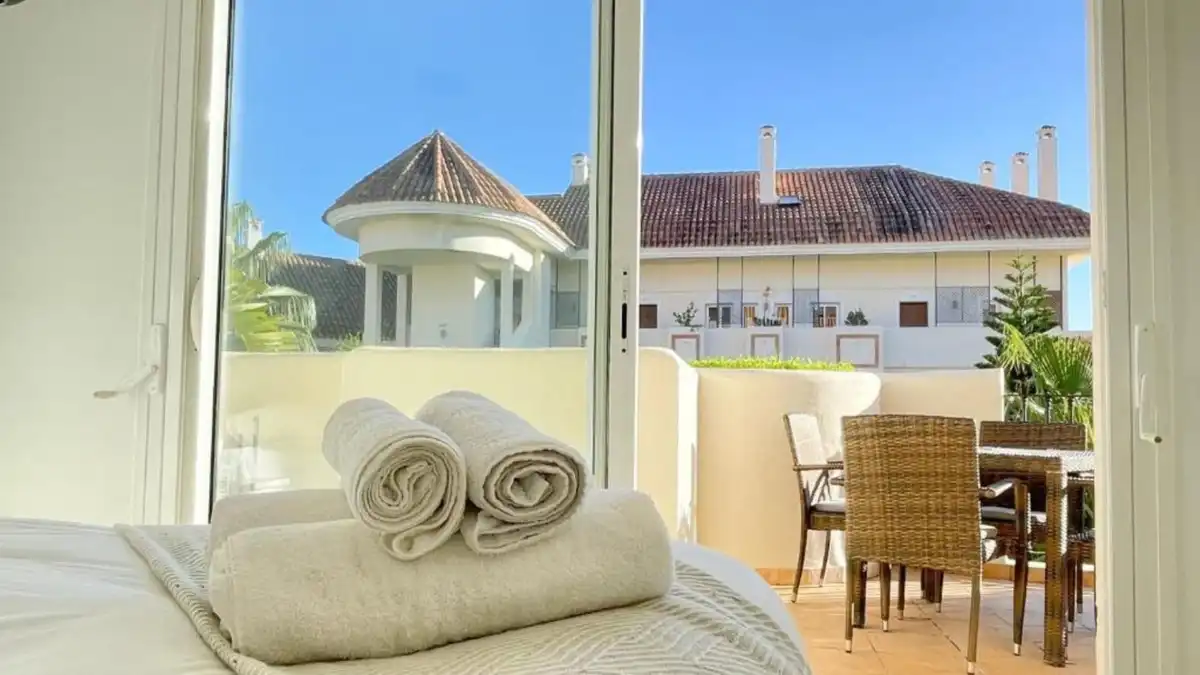 Flat with lift for sale in Nueva Andalucía, imagen 16