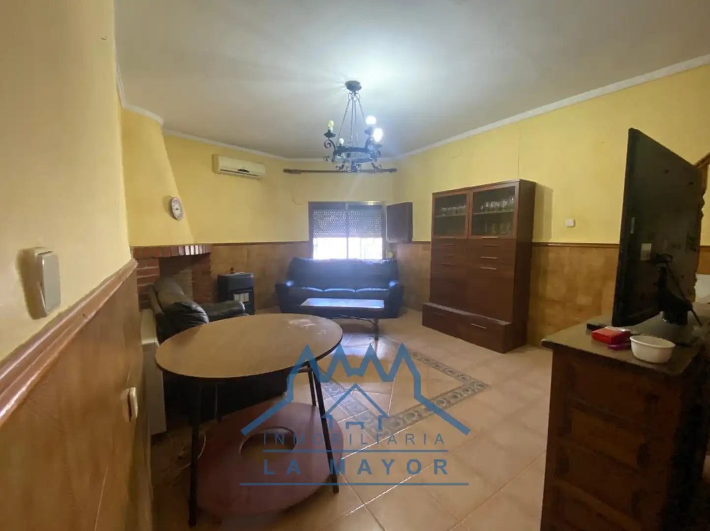 Sala de estar de Casa o chalet en venta en Picón con Aire acondicionado, Trastero y Balcón