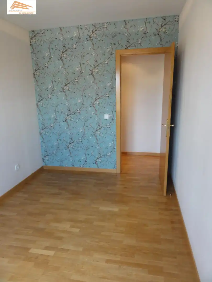 Schlafzimmer von Wohnung zum Verkauf in Valladolid mit Heizung, Privatgarten und Abstellraum