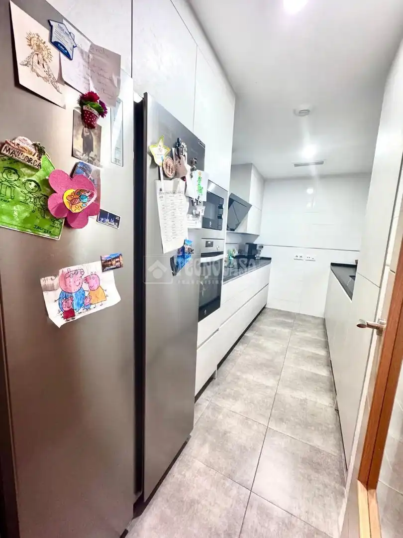 Kitchen of Flat for sale in Córdoba  with Air Conditioner, Heating and Terrace