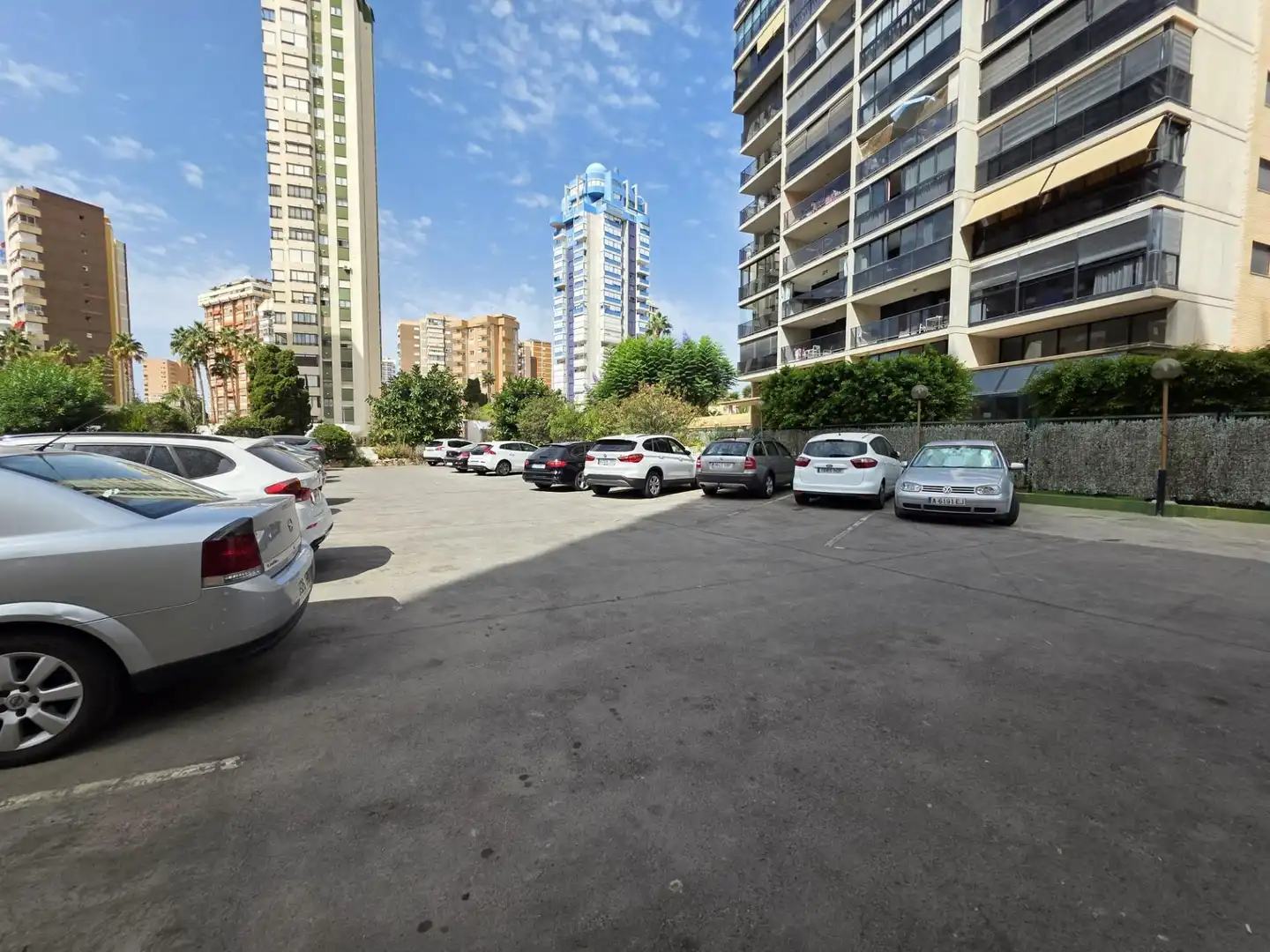 Parkplatz von Wohnung zum Verkauf in Benidorm mit Klimaanlage, Heizung und Möbliert