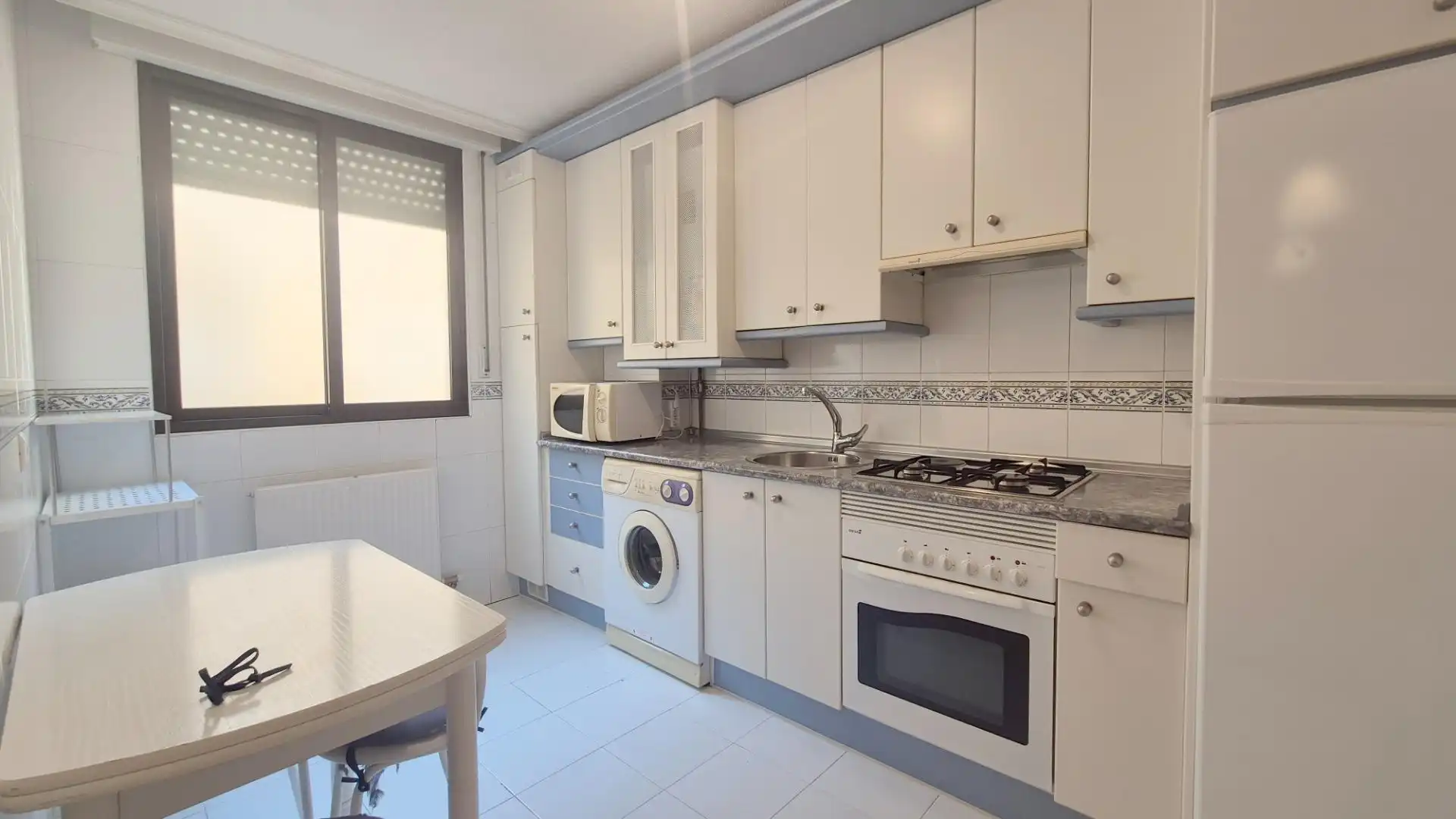Cocina de Piso en venta en Salamanca con Calefacción