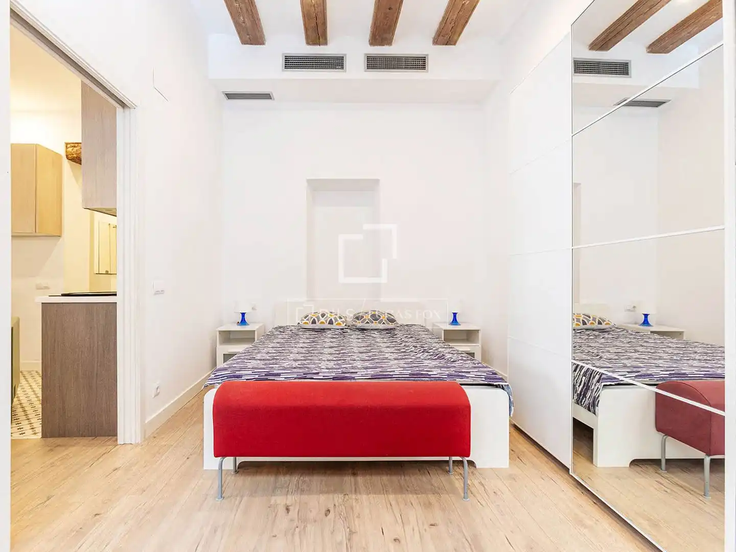 Schlafzimmer von Wohnung zum Verkauf in Barcelona mit Klimaanlage, Heizung und Möbliert
